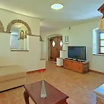 Casa Atilio Ana * Radovani