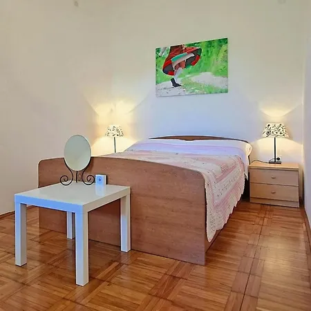 Casa Atilio Ana Radovani