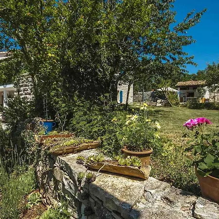 Casa Atilio Ana