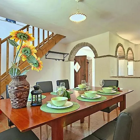 Holiday home Casa Atilio Ana *