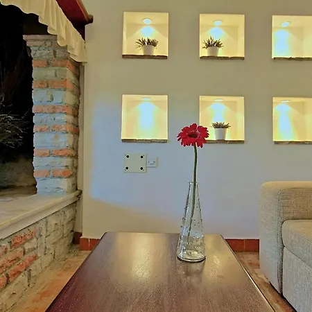 Casa Atilio Ana Сasa de vacaciones Radovani