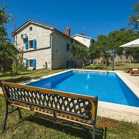 Casa Atilio Ana Holiday home *